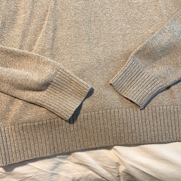 Knitted sweater v-neck button up, with zipper - Picture 3 of 5